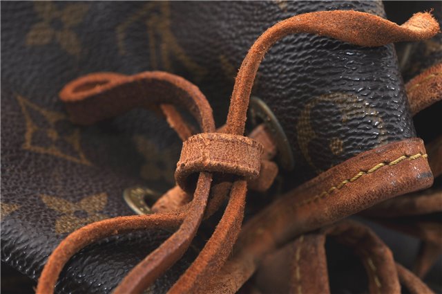 Authentic LOUIS VUITTON Monogram Noe Shoulder Bag Purse M42224 LV 4786C