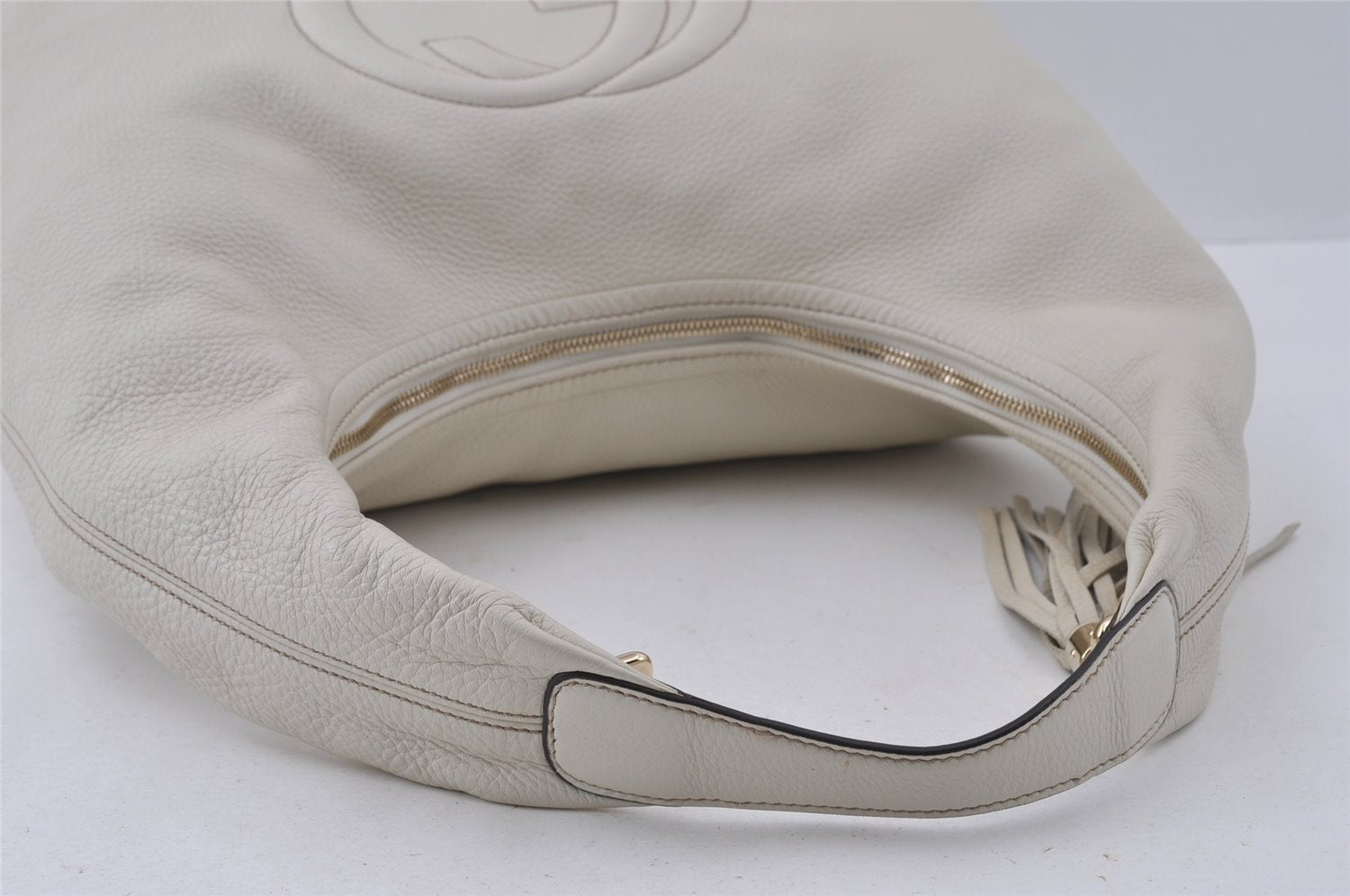 Authentic GUCCI Vintage SOHO Tassel Shoulder Tote Bag Leather 282304 White 4791I