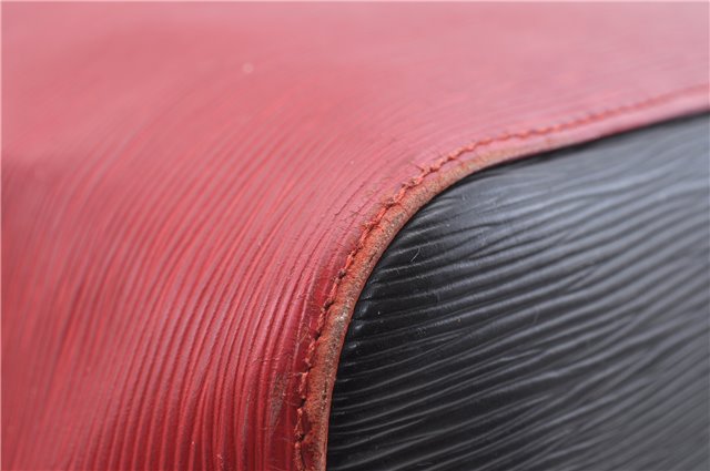 Auth LOUIS VUITTON Epi Petit Noe Bi-color Black x Red M44172 Shoulder Bag 4793C