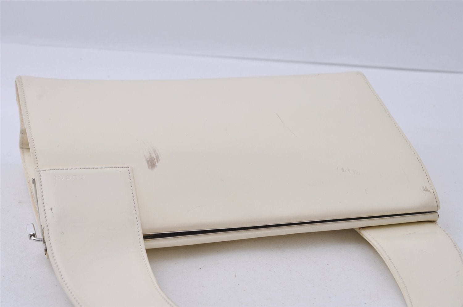 Authentic GUCCI Vintage Shoulder Hand Bag Purse Enamel 0013117 White Junk 4793I