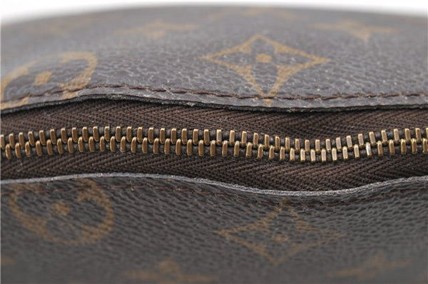 Auth LOUIS VUITTON Monogram Trousse Demi Ronde 23 Cosmetic Pouch M47520 LV 4799C