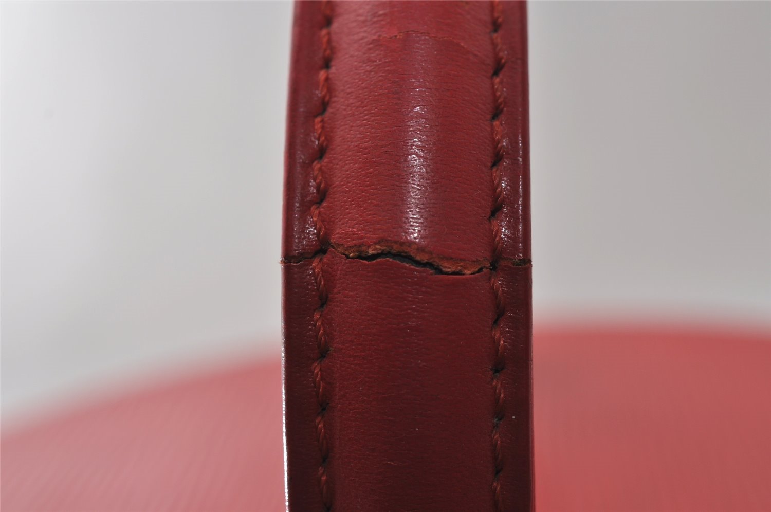 Authentic Louis Vuitton Epi Cannes Red Cosmetic Hand Bag Purse M48037 Junk 4810I