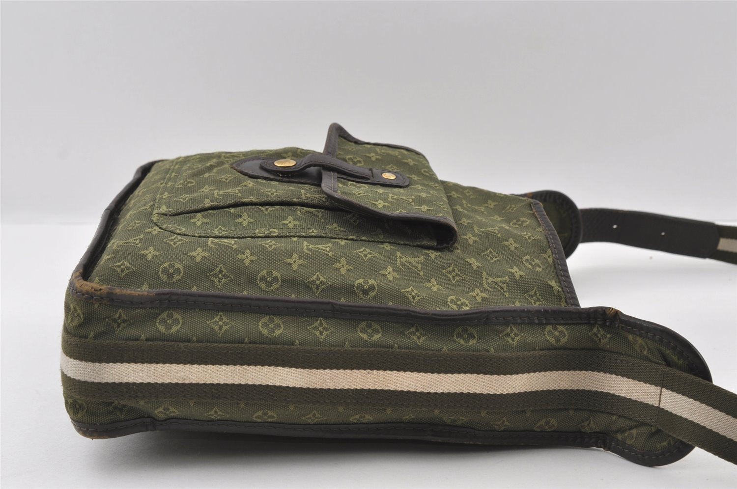 Authentic Louis Vuitton Monogram Mini Besace Mary Kate Shoulder Bag Green 4814I