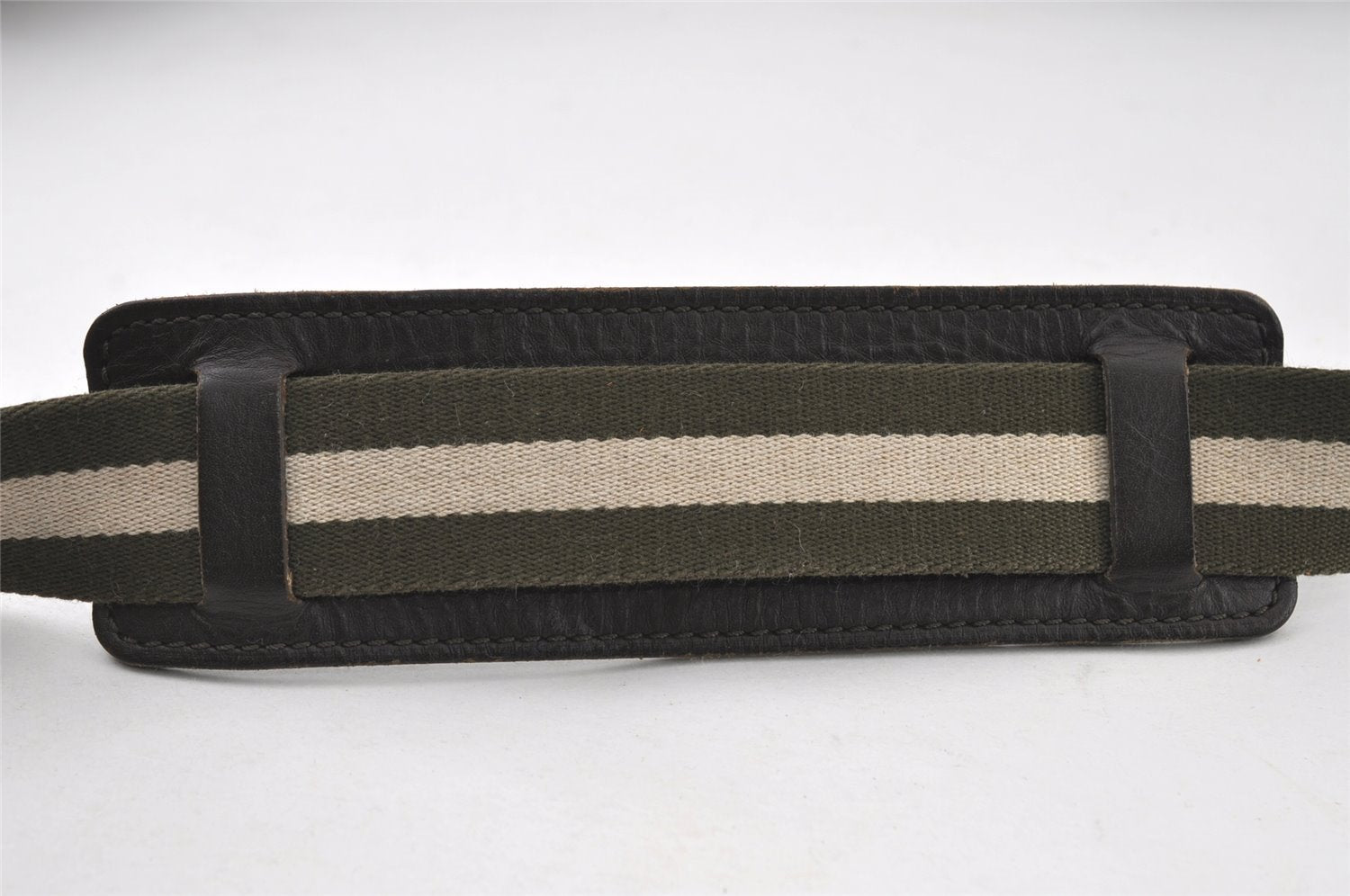 Authentic Louis Vuitton Monogram Mini Besace Mary Kate Shoulder Bag Green 4814I