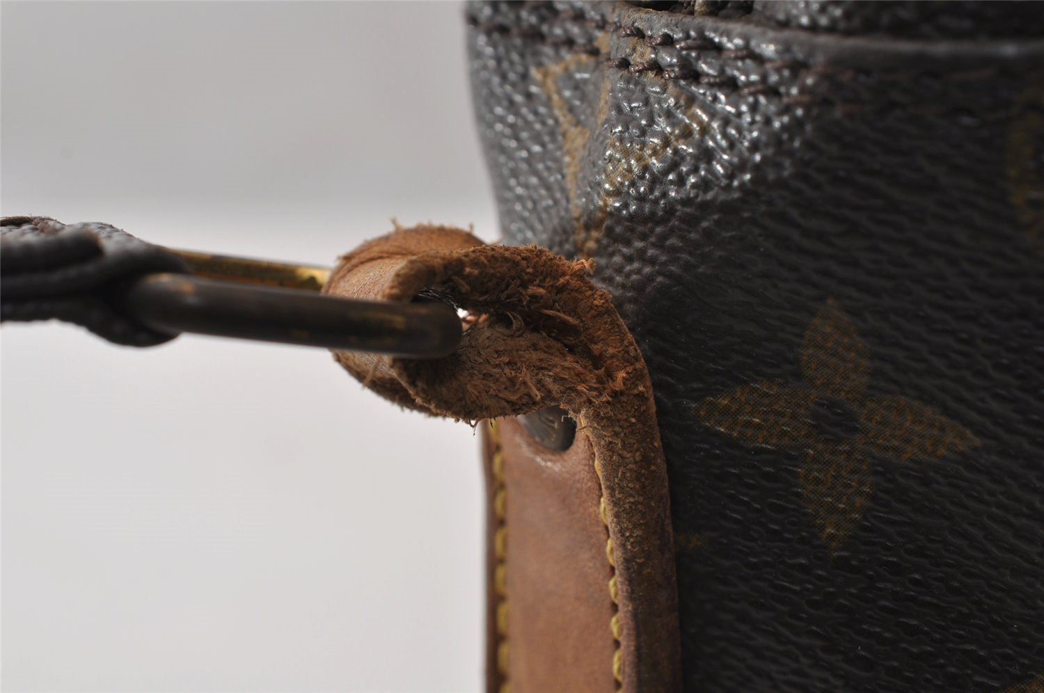 Authentic Louis Vuitton Monogram Danube MM Shoulder Cross Bag M45264 Junk 4819I