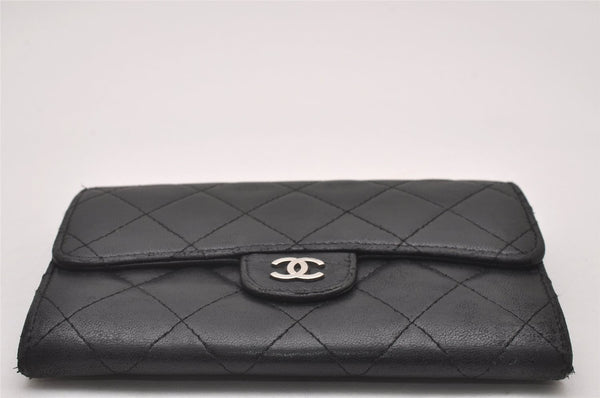 Authentic CHANEL Lamb Skin Matelasse Vintage Bifold Wallet Purse Black CC 4844I