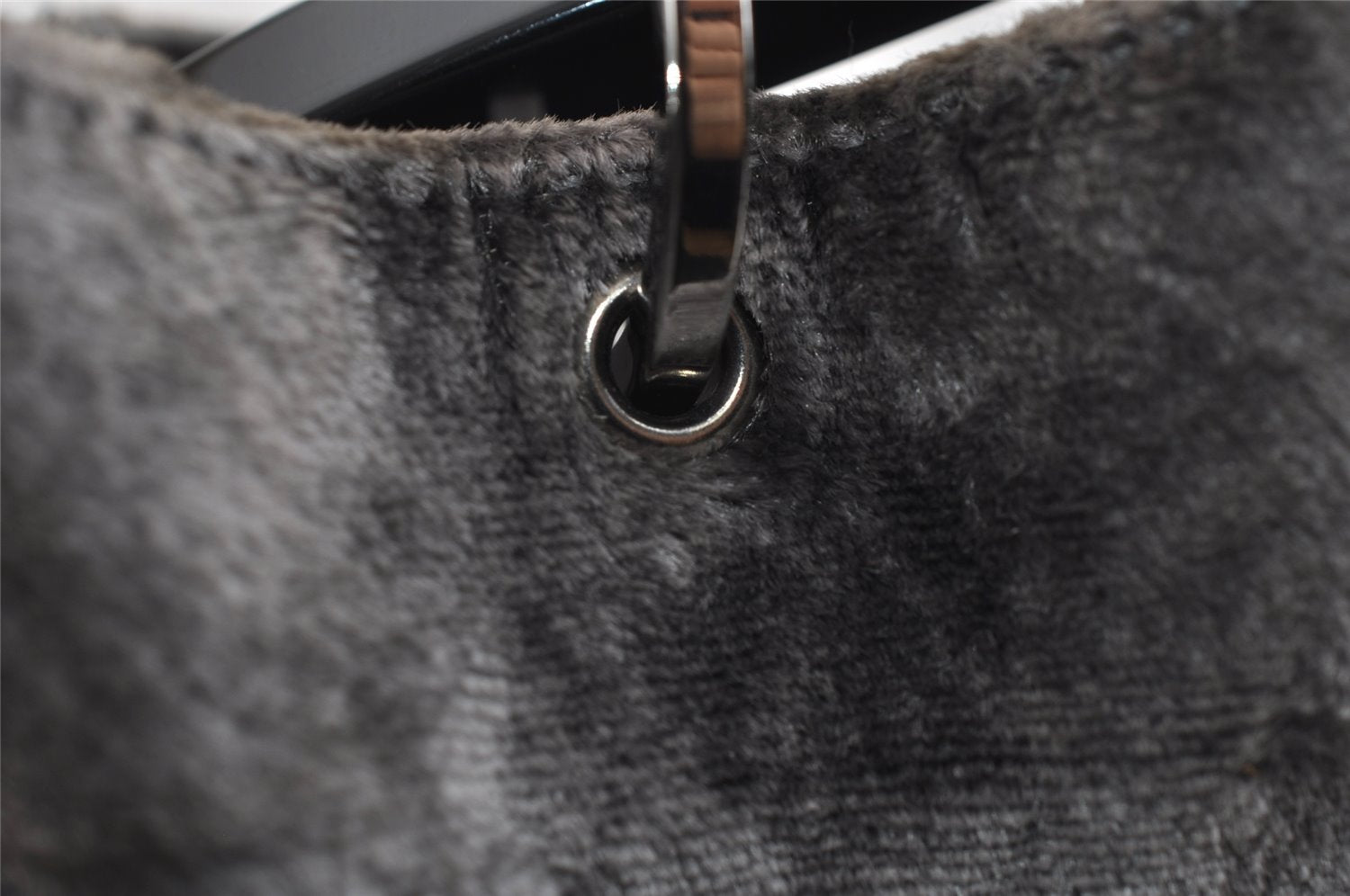 Authentic GUCCI Vintage Plastic Shoulder Hand Bag Velour 0013750 Gray 4853I