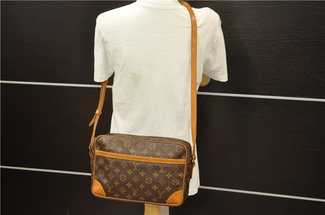 Auth Louis Vuitton Monogram Trocadero 30 Shoulder Cross Body Bag M51272 LV 4862D