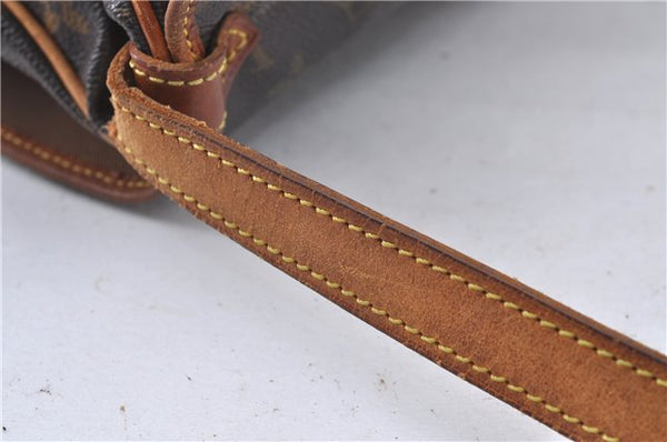 Auth Louis Vuitton Monogram Saumur 30 Shoulder Cross Body Bag M42256 LV 4882D