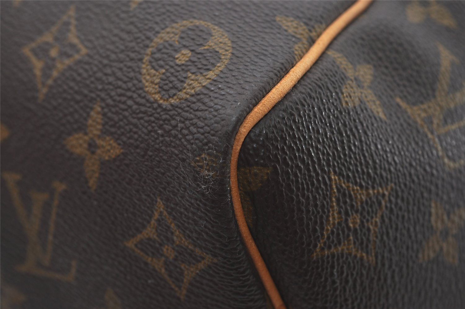 Authentic Louis Vuitton Monogram Keepall 50 Travel Boston Bag M41426 LV 4887I