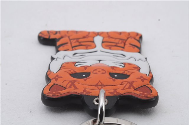 LOUIS VUITTON Monogram Porte Cles Tiger Charm Key Ring Orange M77174 Box 4923C