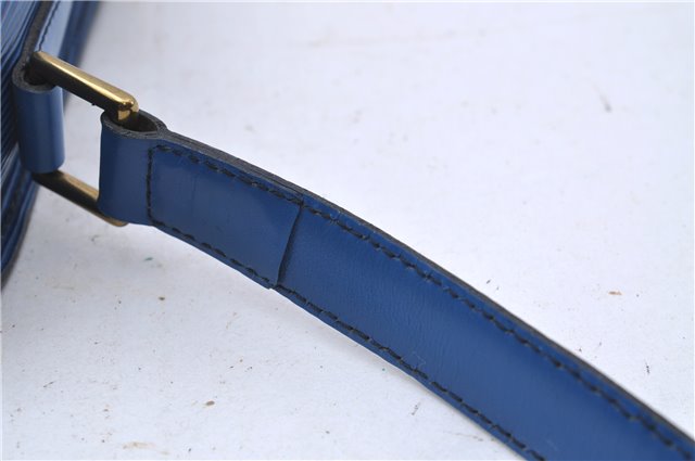 Auth Louis Vuitton Epi Saint Cloud GM Shoulder Cross Body Bag M52195 Blue 4930D