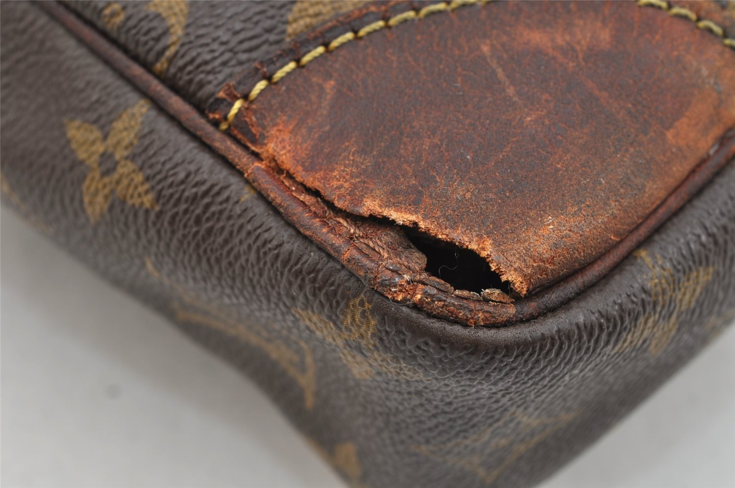 Authentic Louis Vuitton Monogram Porte Documents Voyage M53361 Briefcase 4936I