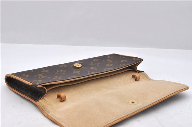 Authentic Louis Vuitton Monogram Pochette Twin GM Shoulder Bag M51852 LV 4941D