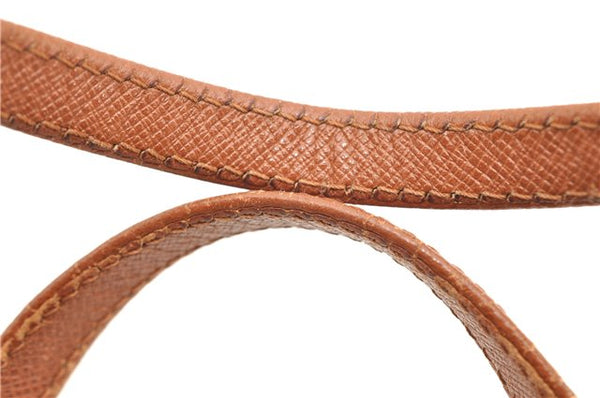 Authentic Louis Vuitton Monogram Papillon 26 Hand Bag Old Model LV 4952F