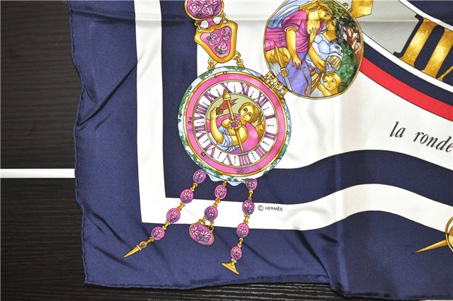 Authentic HERMES Carre 90 Scarf 