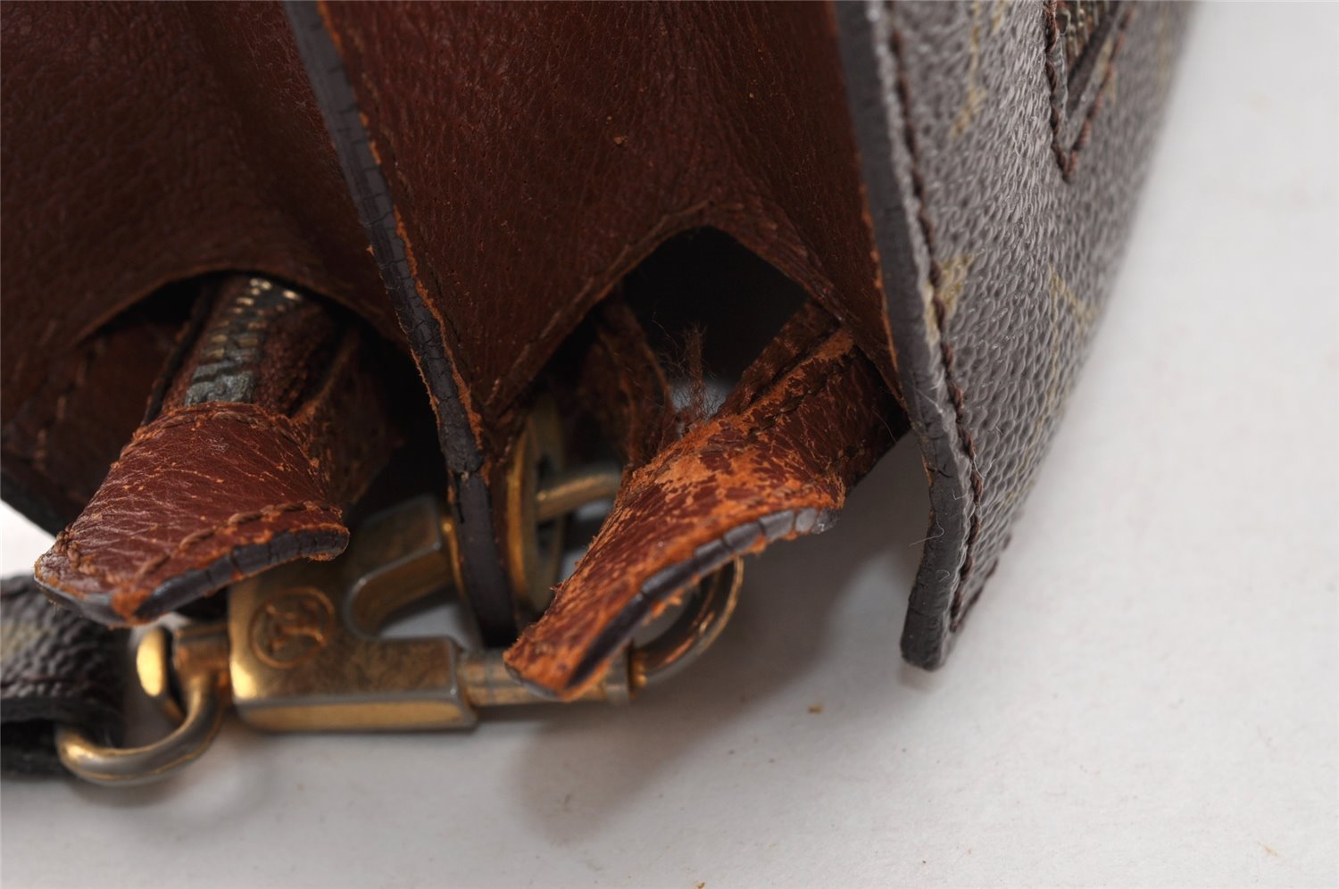 Authentic Louis Vuitton Monogram Enghien Shoulder Cross Bag M51205 LV Junk 4971I