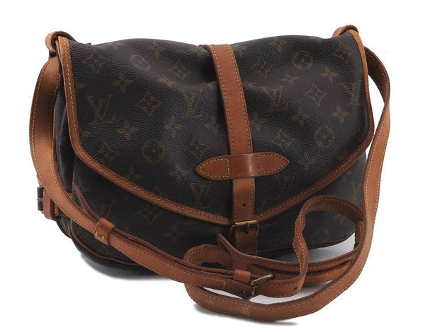 Auth LOUIS VUITTON Monogram Saumur 30 Shoulder Cross Body Bag M42256 LV 4973C