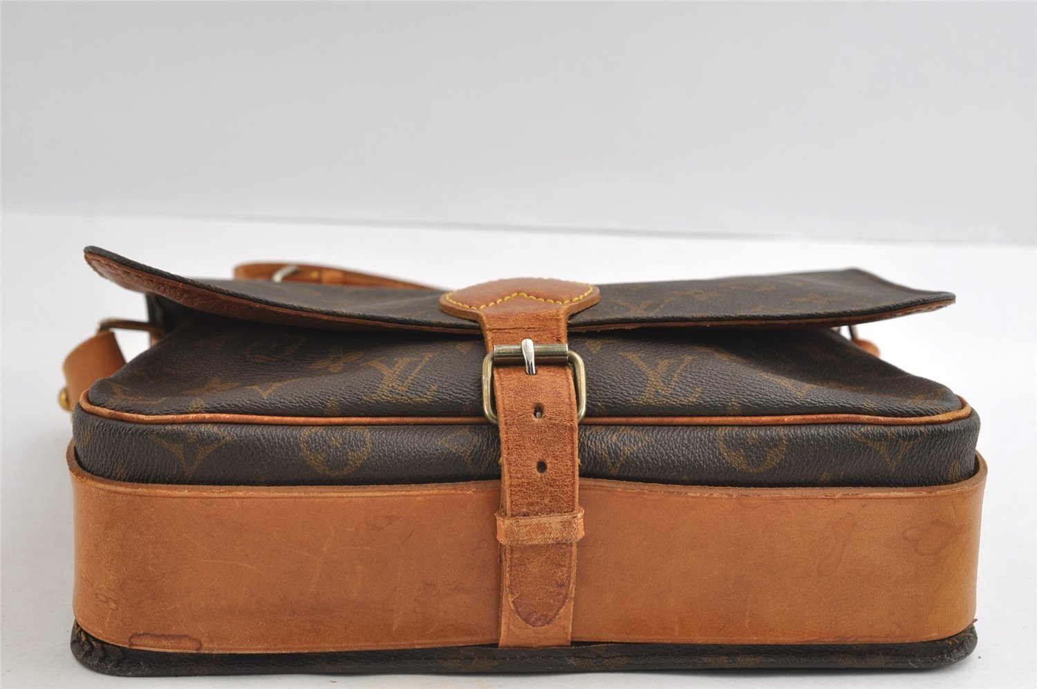 Authentic Louis Vuitton Monogram Cartouchiere GM Shoulder Bag Old Model 4977I