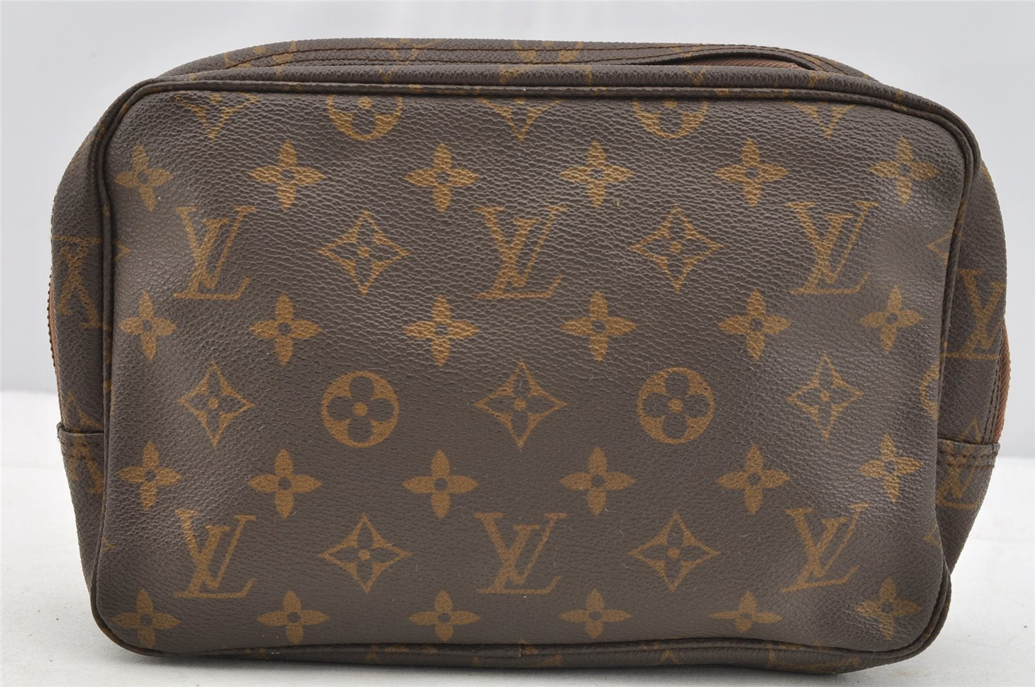 Auth Louis Vuitton Monogram Trousse Toilette 23 Clutch Bag M47524 Junk 4985I