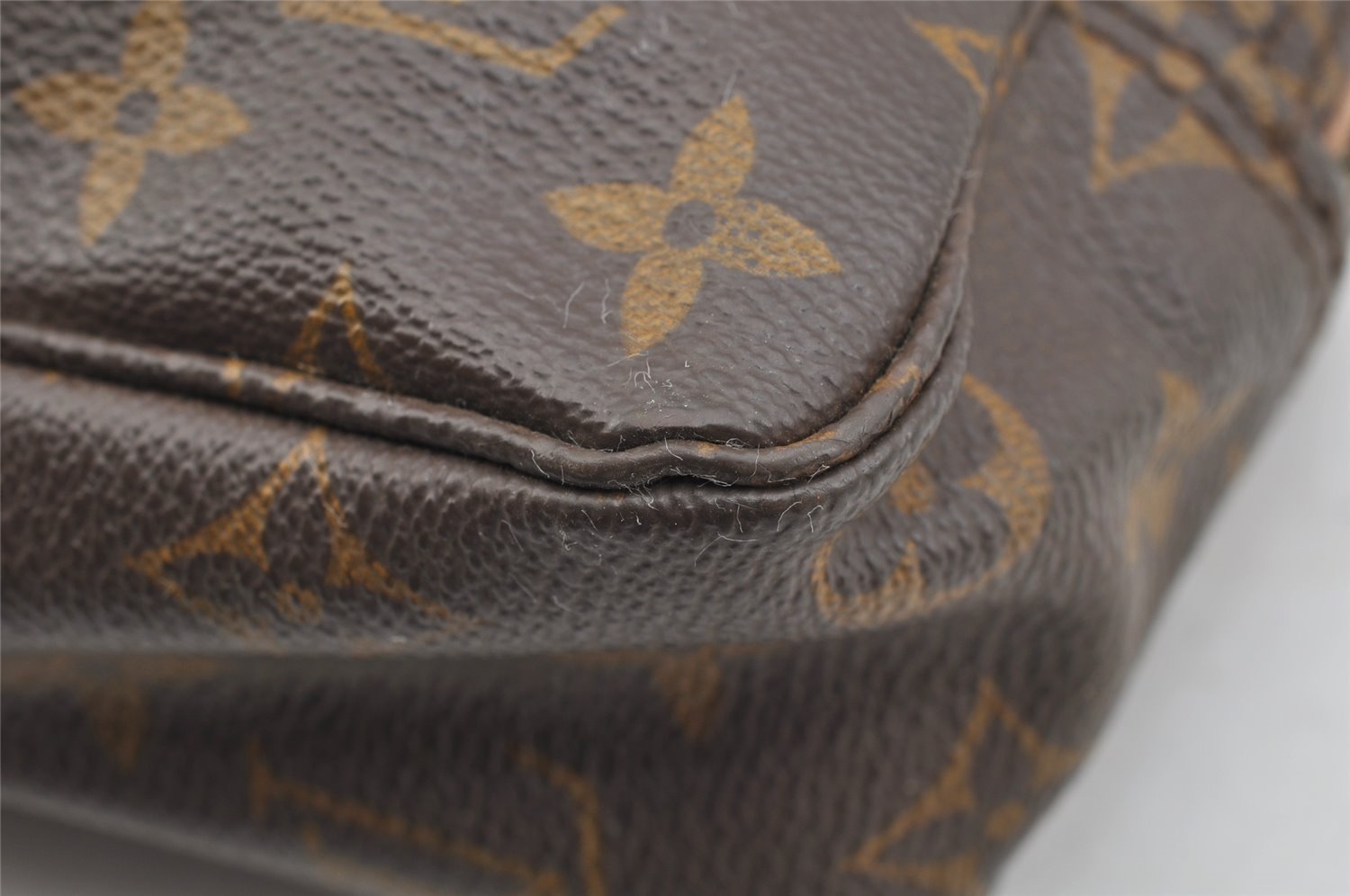 Auth Louis Vuitton Monogram Trousse Toilette 23 Clutch Bag M47524 Junk 4985I