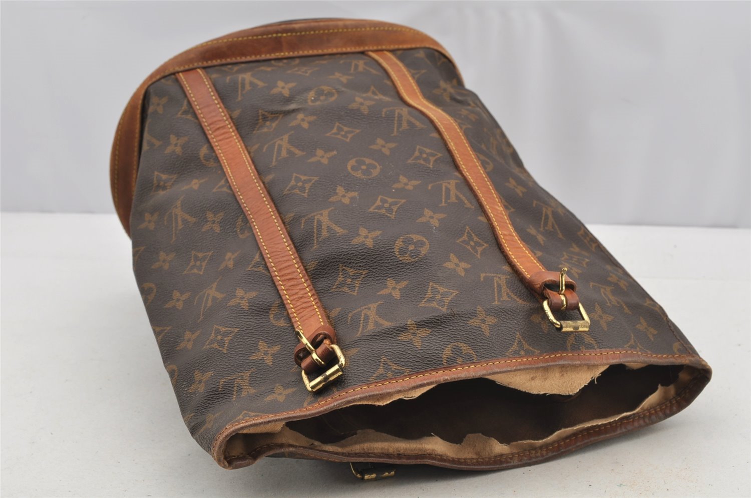 Authentic Louis Vuitton Monogram Bucket GM Shoulder Tote Bag M42236 Junk 4988I