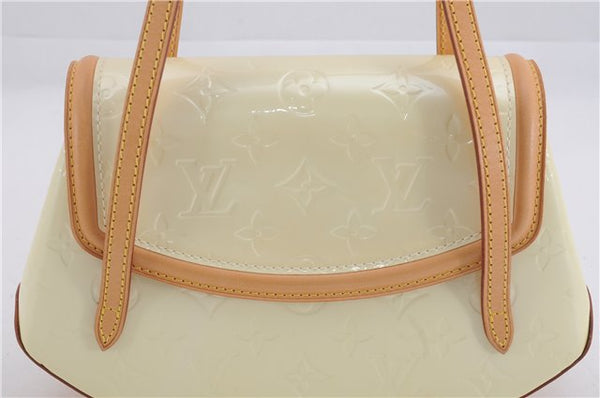 Authentic Louis Vuitton Vernis Biscayne Bay PM Shoulder Bag M91187 Ivory 4999E