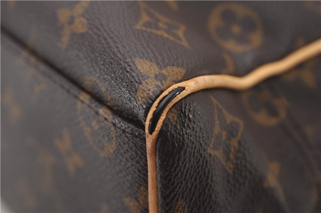 Authentic Louis Vuitton Monogram Manhattan PM Hand Bag Purse M40026 LV 5005F