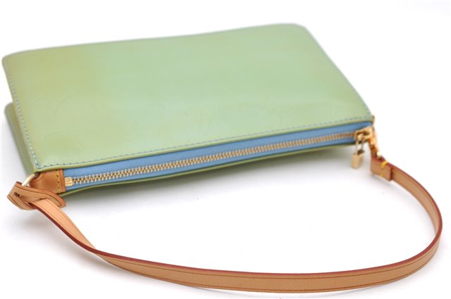 Auth Louis Vuitton Vernis Lexington Hand Bag Pouch Light Green M91011 LV 5012D