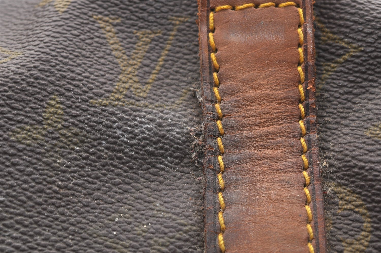 Authentic Louis Vuitton Monogram Keepall 50 Travel Boston Bag Old Model LV 5030I