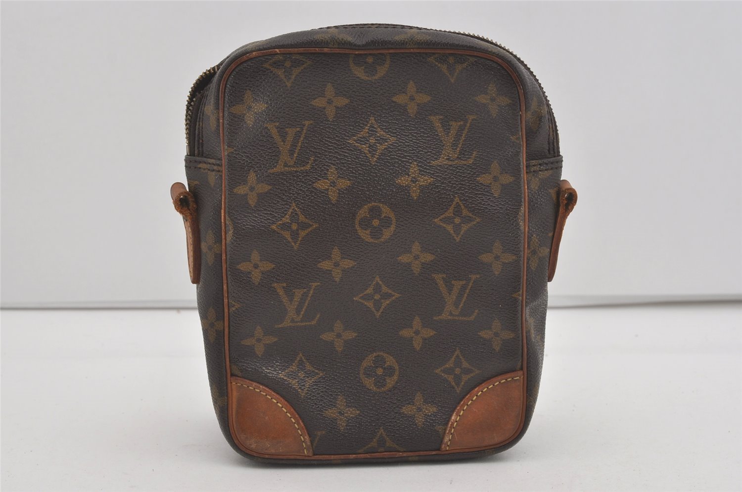 Authentic Louis Vuitton Monogram Amazone Shoulder Cross Bag M45236 Junk 5052I