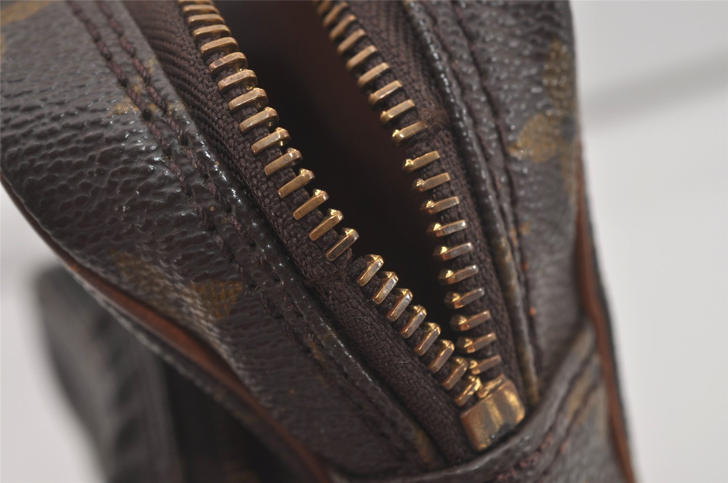 Authentic Louis Vuitton Monogram Amazone Shoulder Cross Bag M45236 Junk 5052I