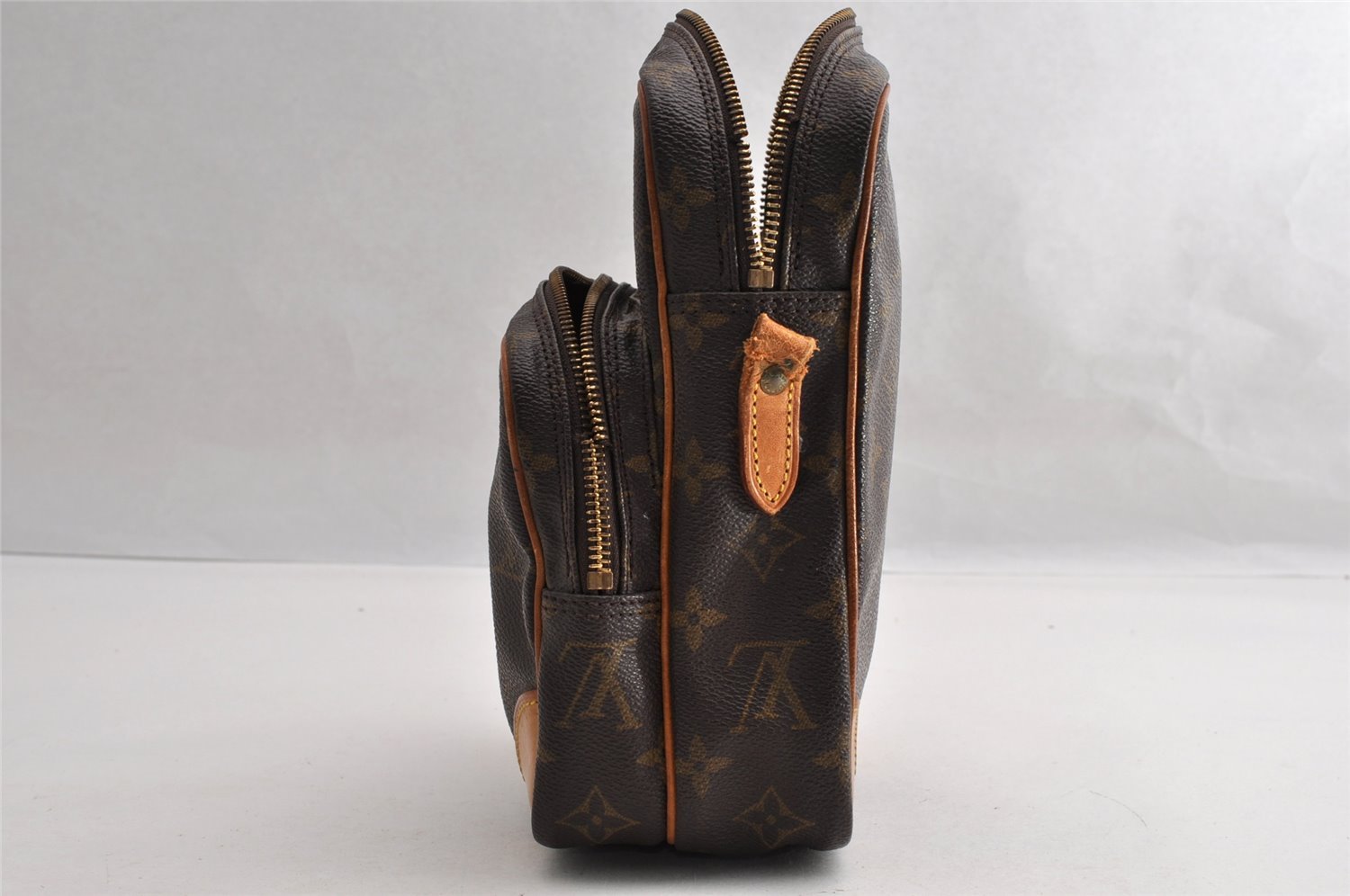 Authentic Louis Vuitton Monogram Amazone Shoulder Cross Bag M45236 LV Junk 5054I