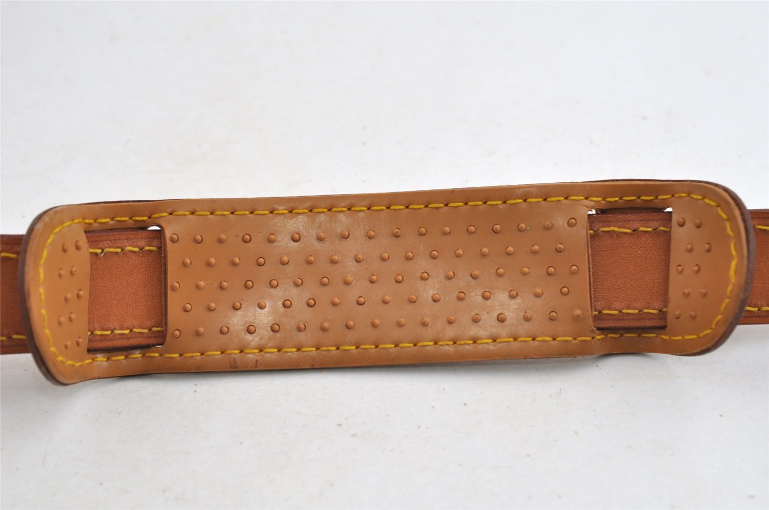 Authentic Louis Vuitton Leather Shoulder Strap Beige 35.8-42.9