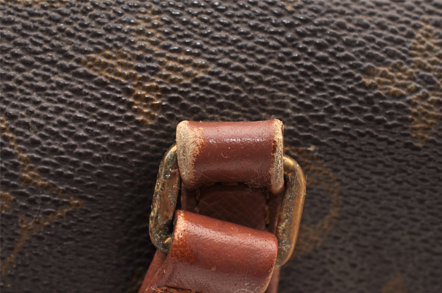 Authentic Louis Vuitton Monogram Papillon 30 Hand Bag Old Model LV 5060I