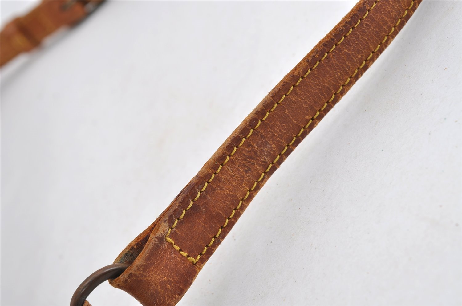 Authentic Louis Vuitton Monogram Boulogne 30 Shoulder Cross Bag Old Model 5061I