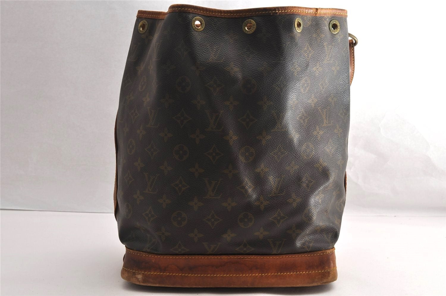 Authentic Louis Vuitton Monogram Noe Shoulder Drawstring Bag M42224 LV 5062I
