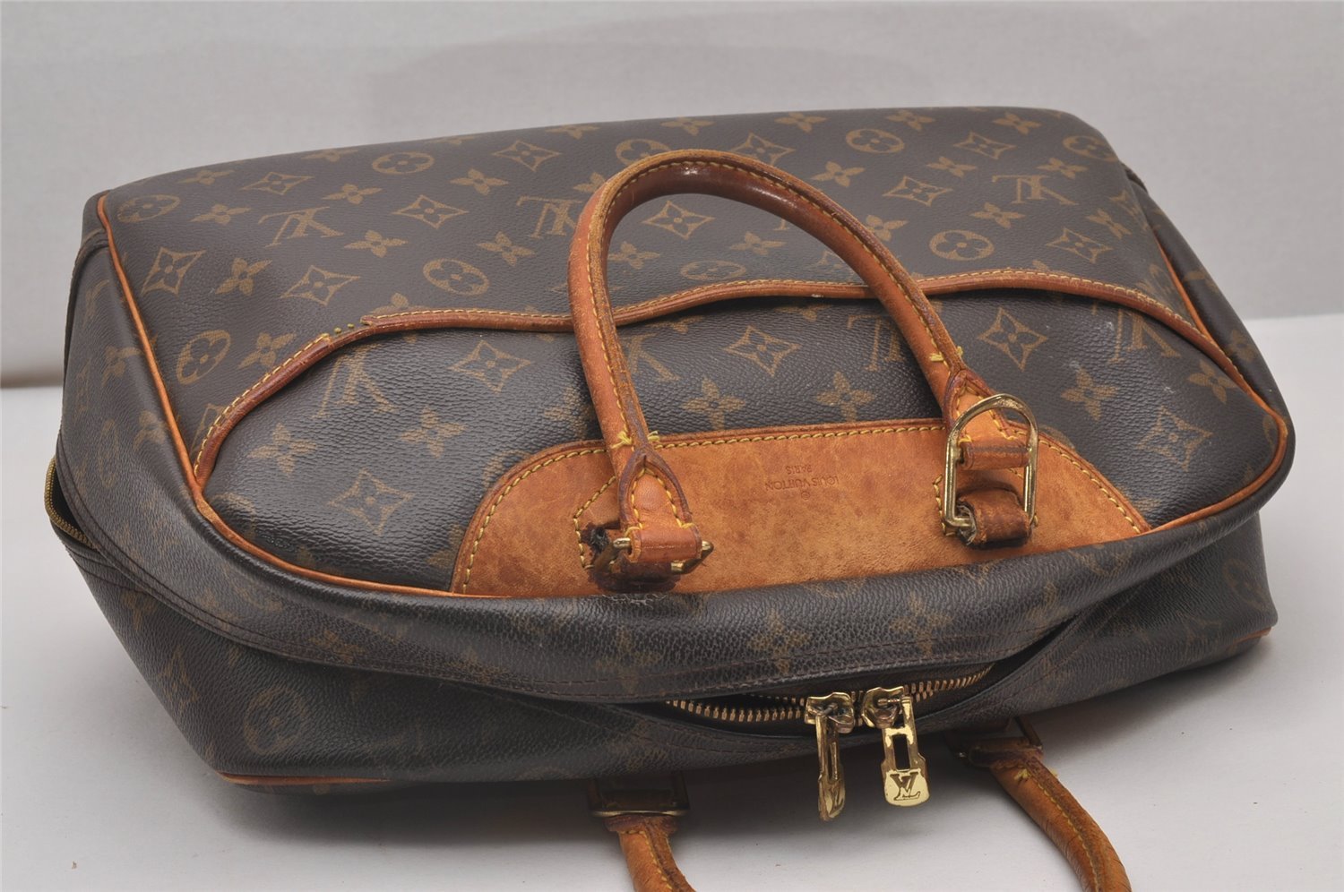 Authentic Louis Vuitton Monogram Deauville Hand Bag M47270 LV Junk 5063I