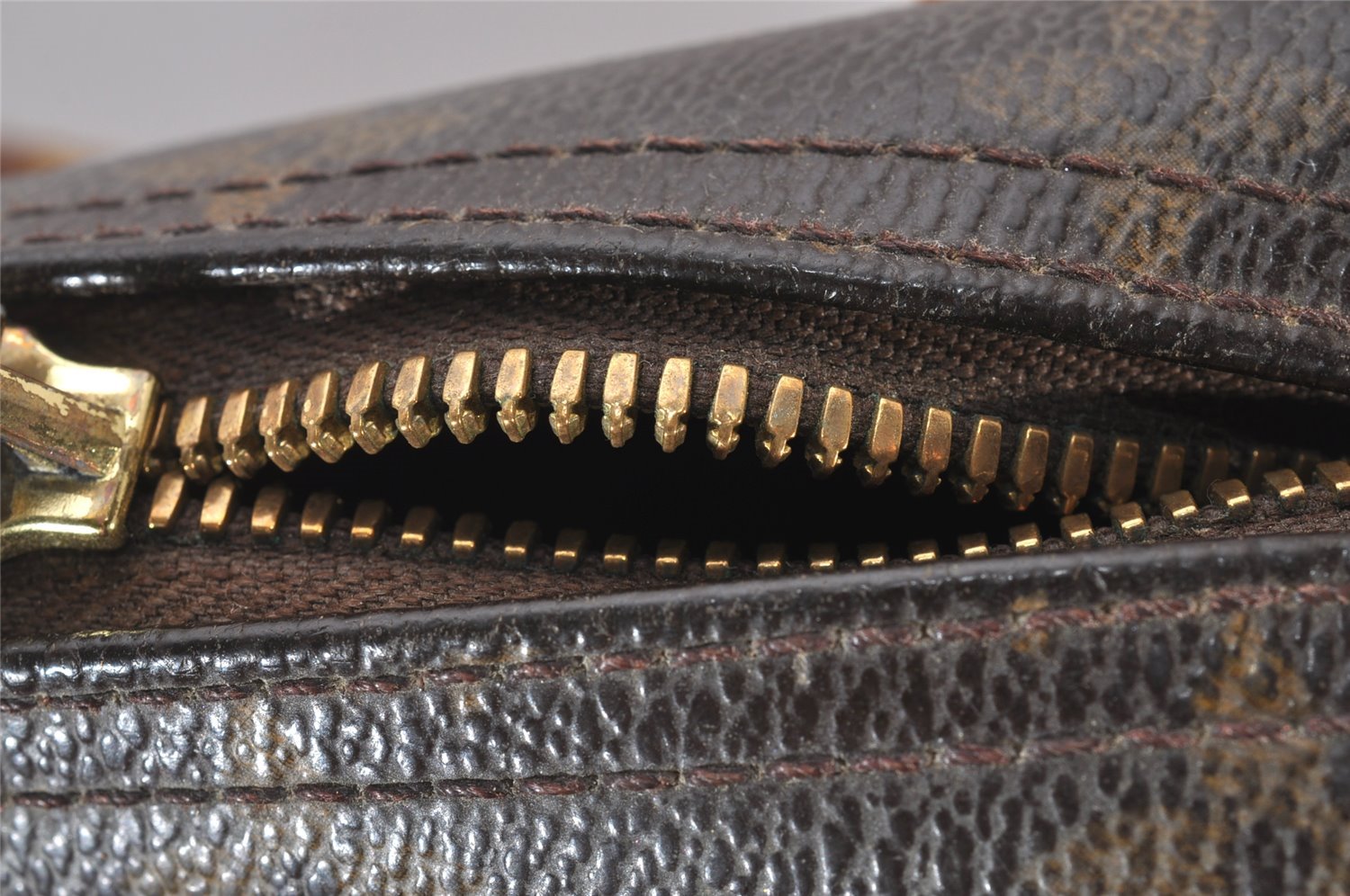 Authentic Louis Vuitton Monogram Deauville Hand Bag M47270 LV Junk 5063I