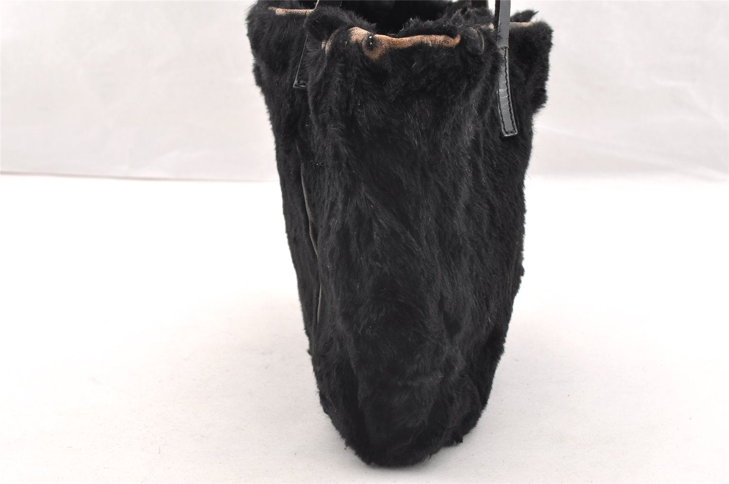 Authentic FENDI Vintage Shoulder Tote Bag Purse Fur Leather Black 5068I