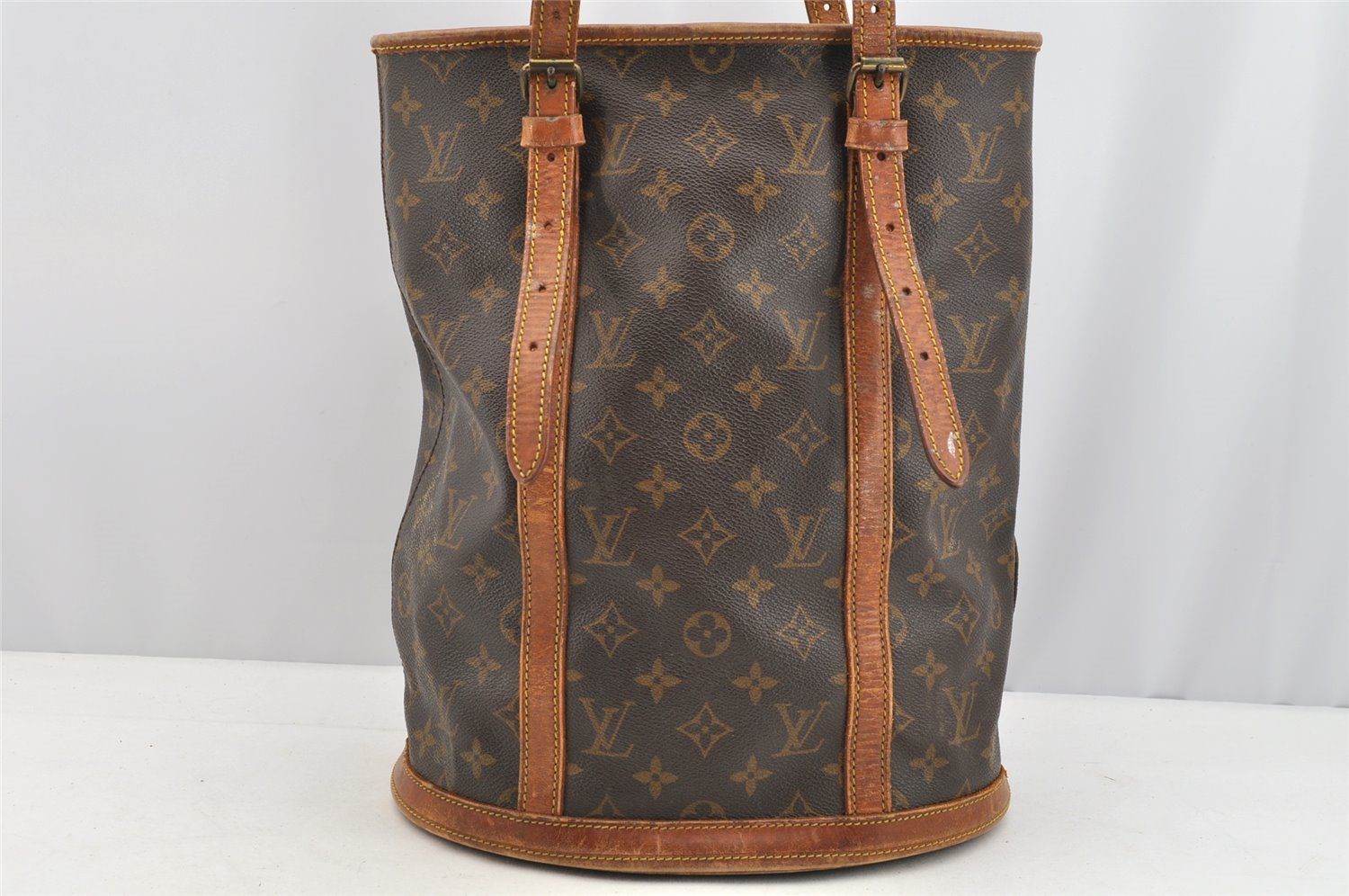 Authentic Louis Vuitton Monogram Bucket GM Shoulder Bag Old Model Junk 5069I