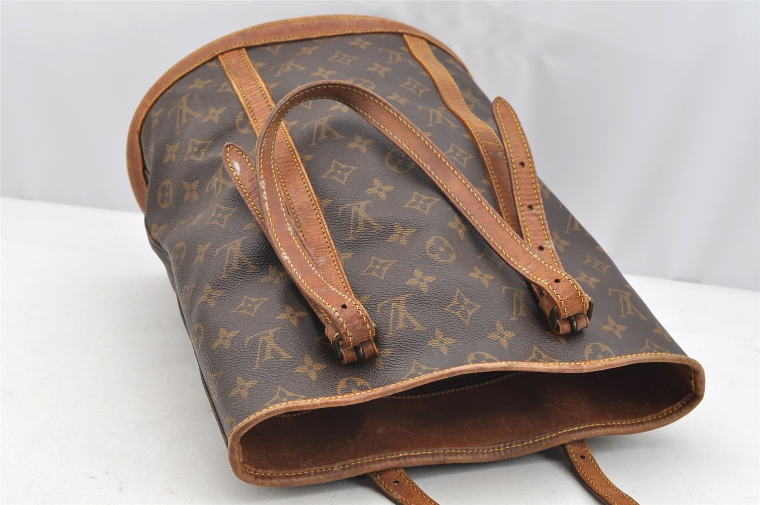 Authentic Louis Vuitton Monogram Bucket GM Shoulder Bag Old Model Junk 5069I