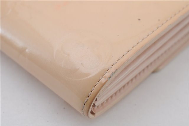 Authentic LOUIS VUITTON Vernis Portefeuille Sarah Wallet Beige M91522 LV 5073C