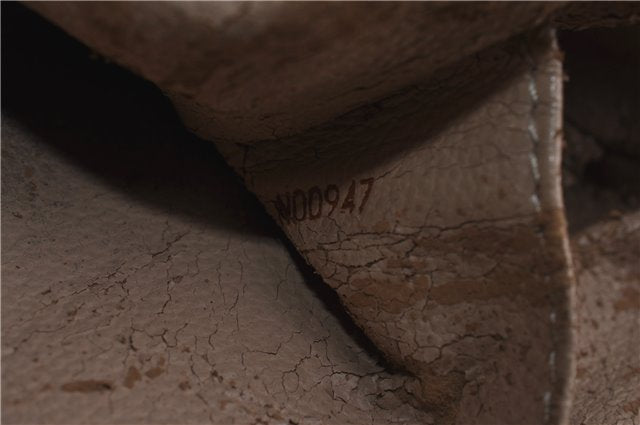 Auth Louis Vuitton Monogram Trousse Toilette 28 Clutch Bag M47522 LV Junk 5074D