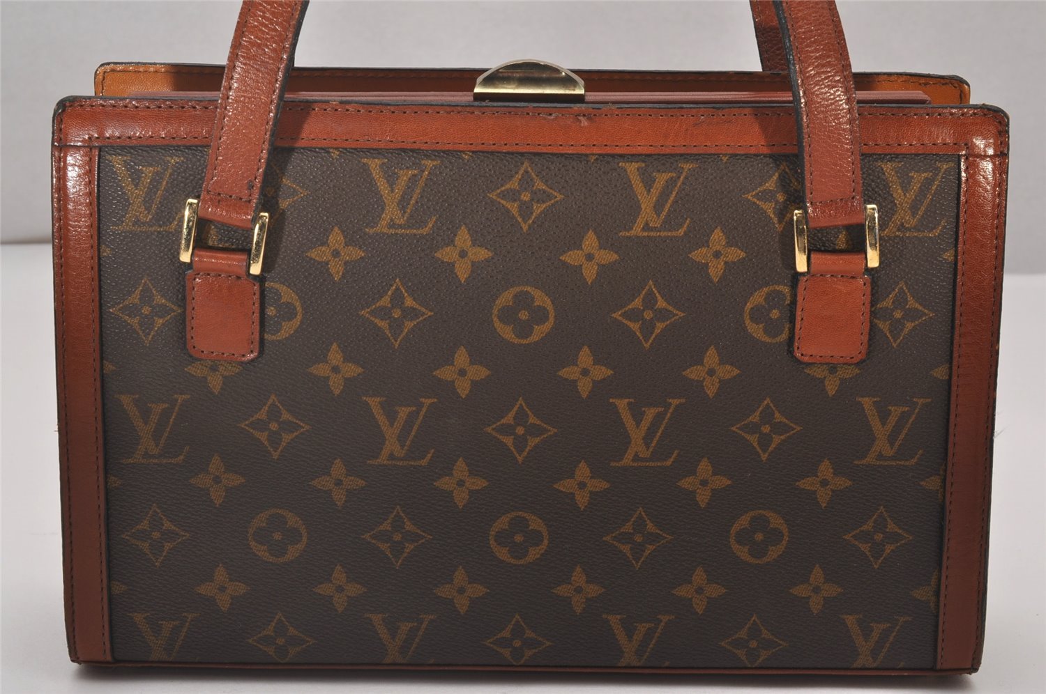 Auth Louis Vuitton Monogram Sac Bavolet Shoulder Hand Bag Old Model LV 5074I