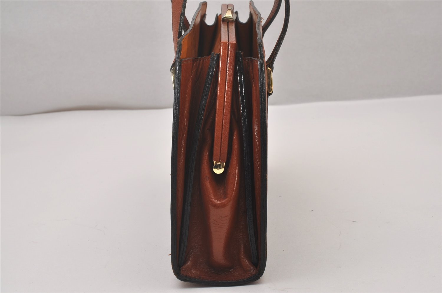 Auth Louis Vuitton Monogram Sac Bavolet Shoulder Hand Bag Old Model LV 5074I