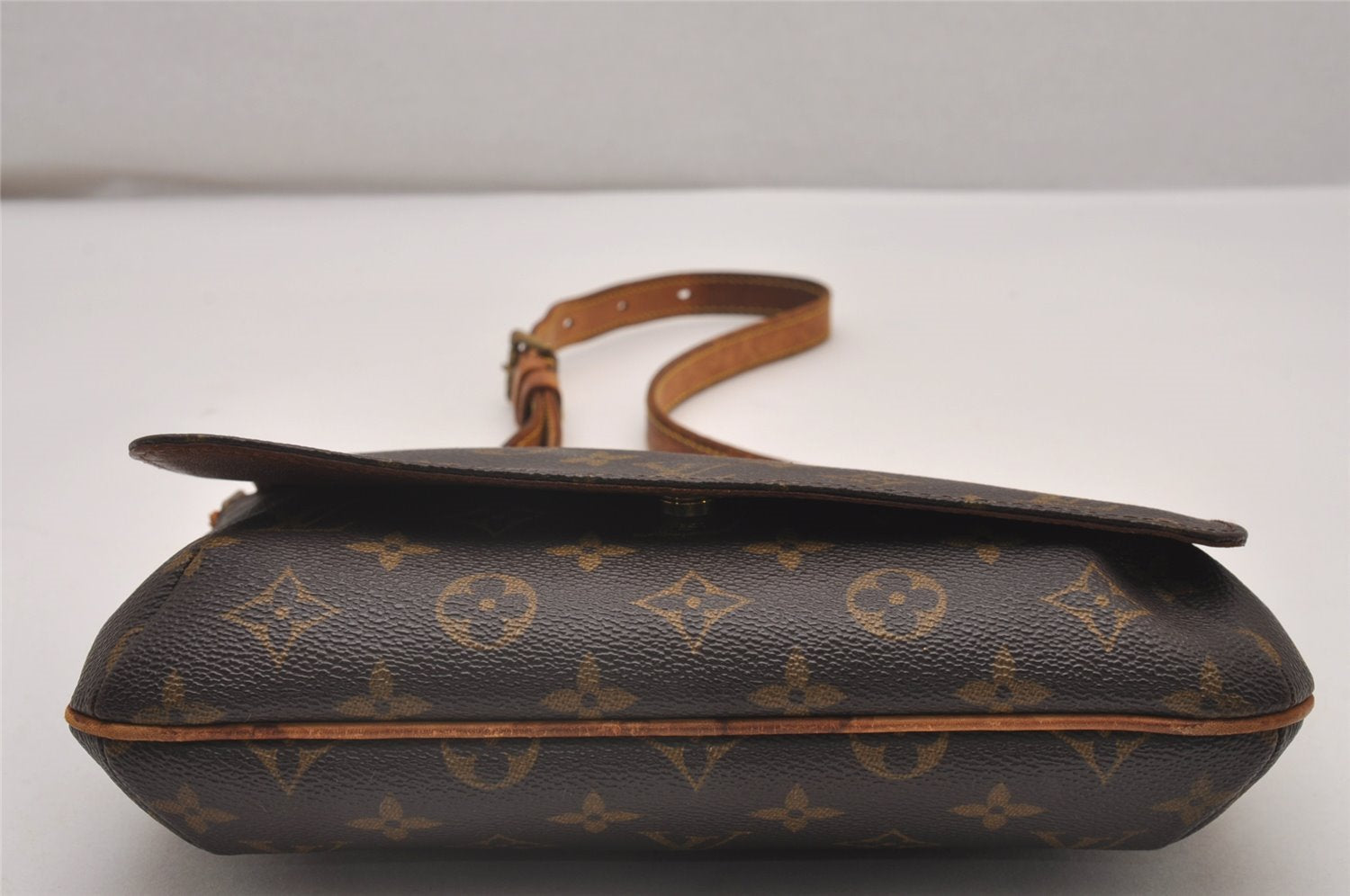 Authentic Louis Vuitton Monogram Musette Tango Shoulder Bag M51257 LV 5082I