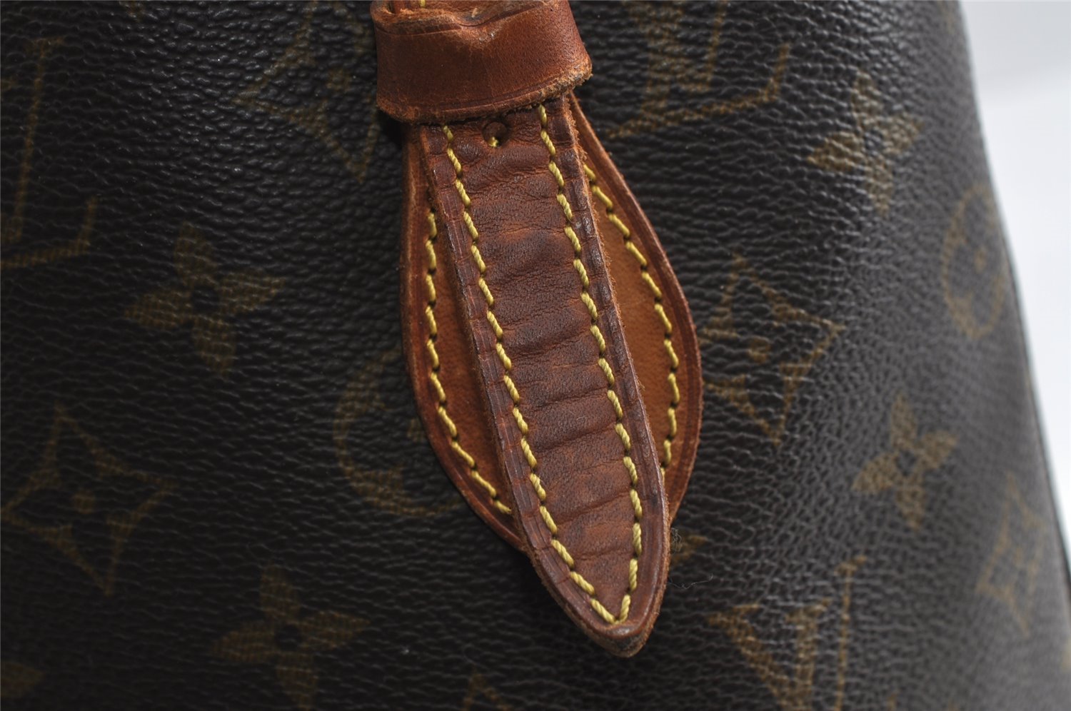 Authentic Louis Vuitton Monogram Bucket PM Shoulder Tote Bag M42238 Junk 5091I