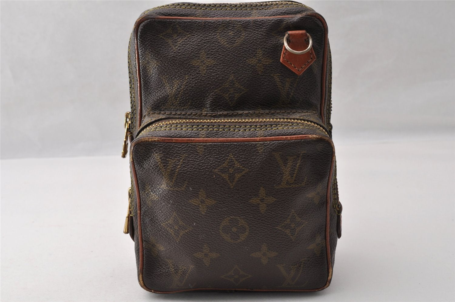 Authentic Louis Vuitton Monogram Amazone Shoulder Cross Bag Old Model Junk 5101I