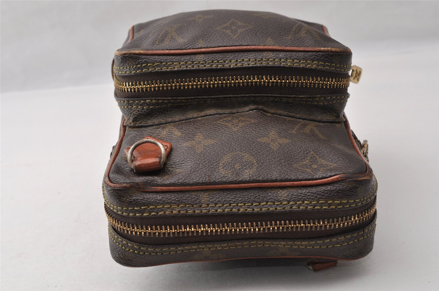 Authentic Louis Vuitton Monogram Amazone Shoulder Cross Bag Old Model Junk 5101I